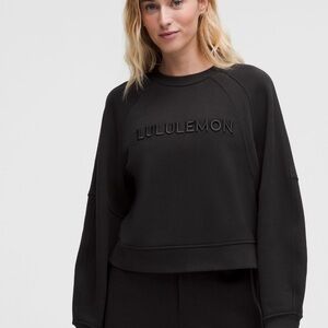 lululemon spell out oversized Black crew. NWT $118